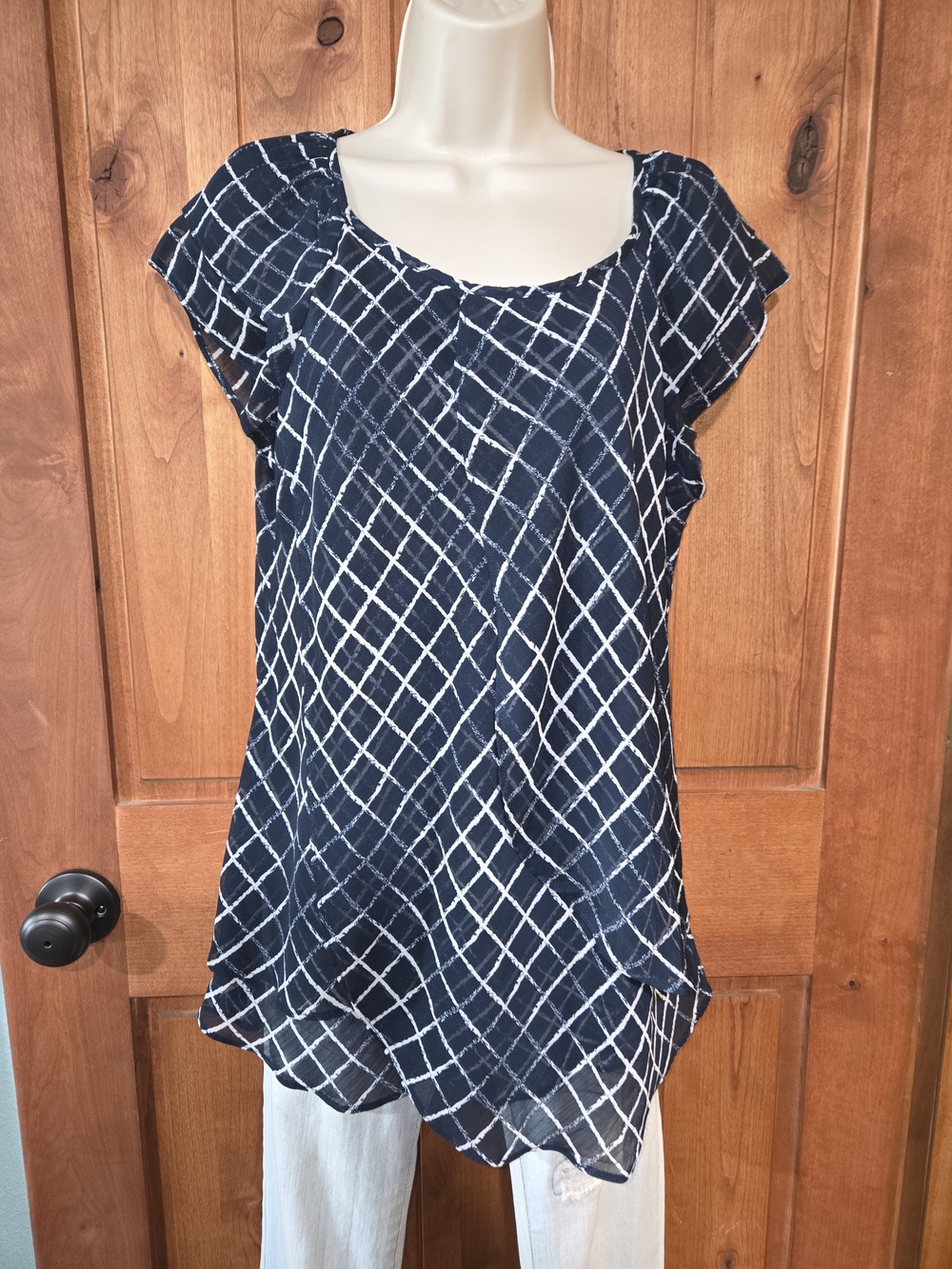 Roz & Ali Navy and White Grid-Print Short Sleeve Tunic